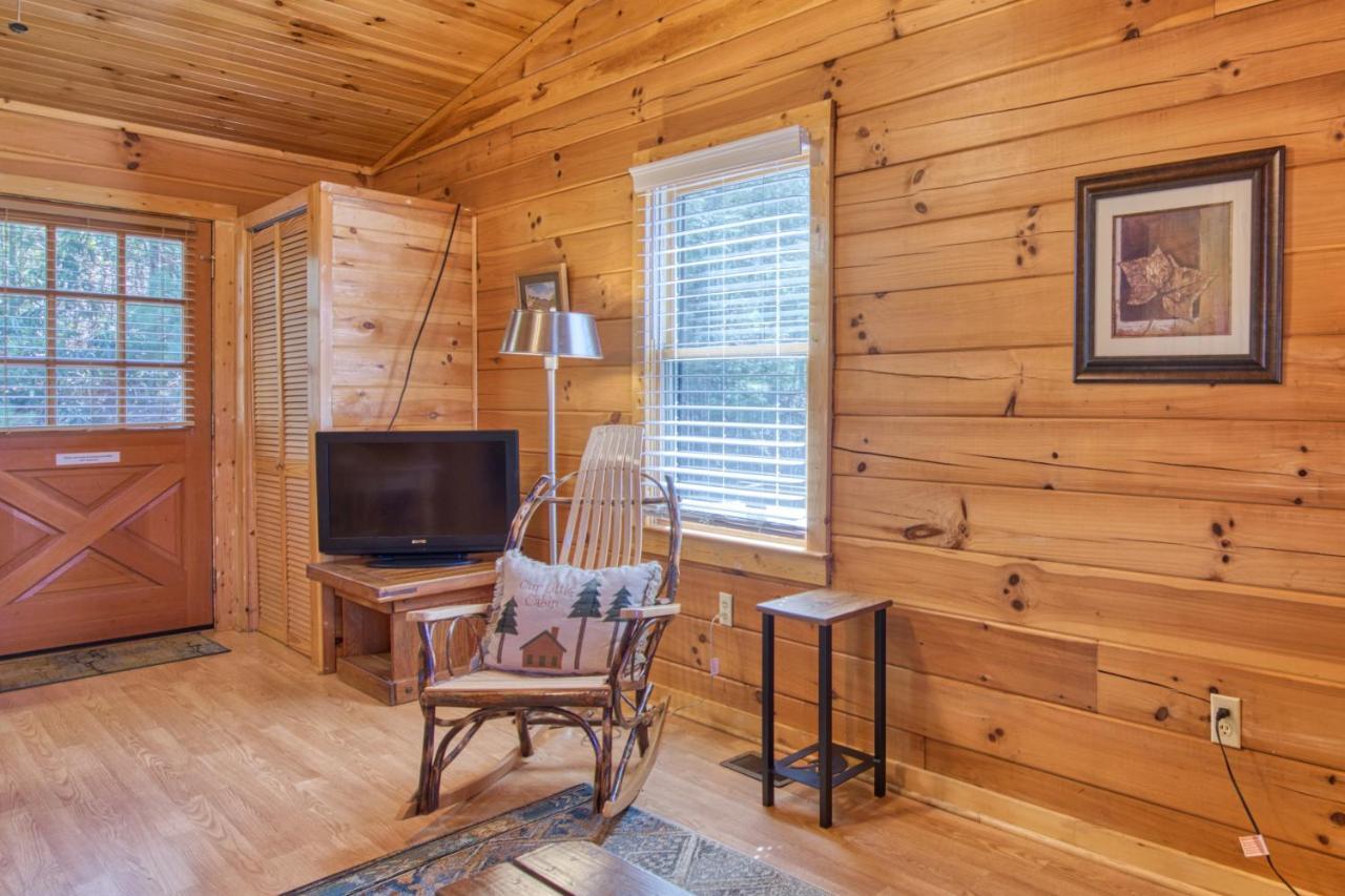 Campground Cabin Lake Junaluska Eksteriør billede